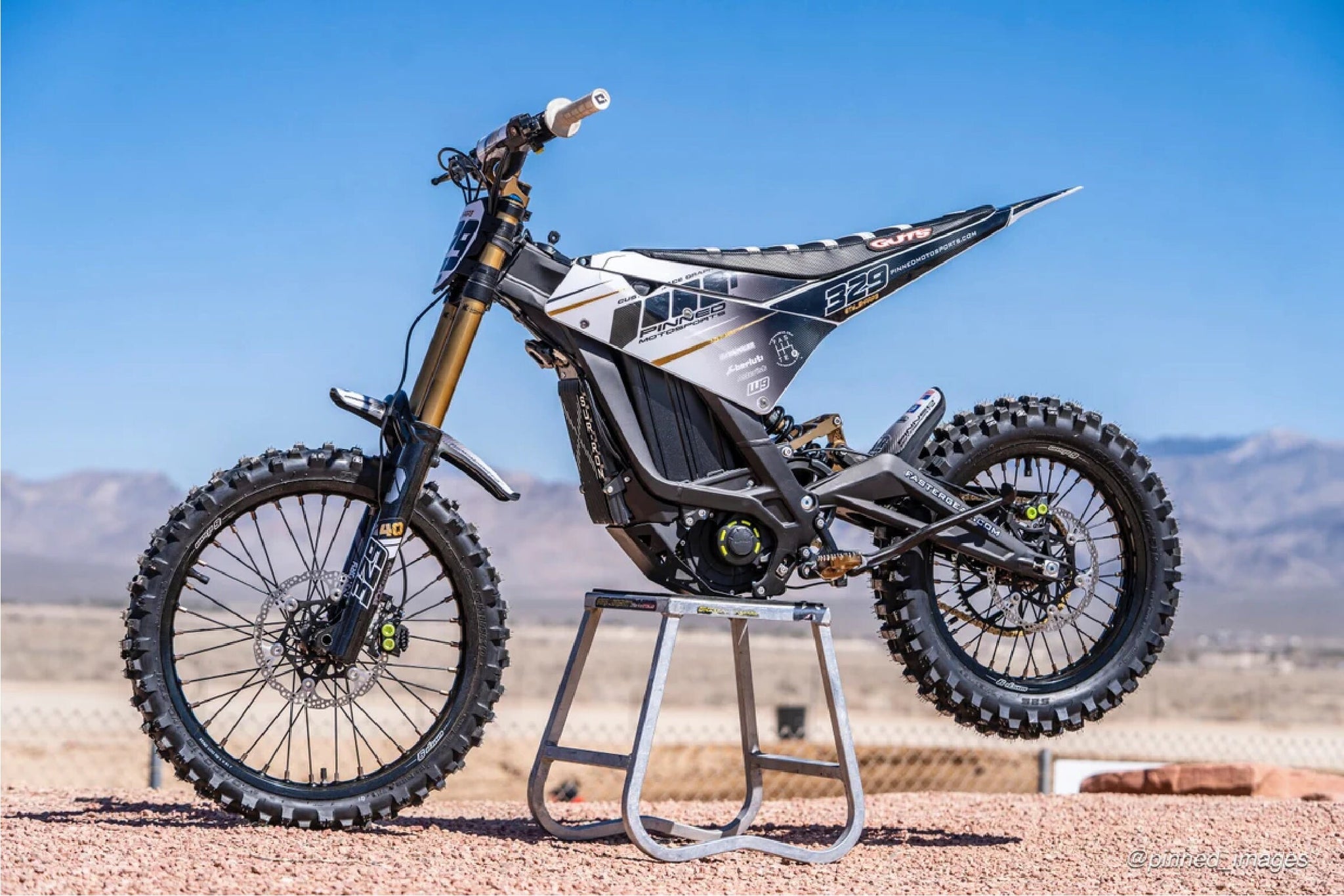 Surron x Full Custom Sur-Ron Light Bee Graphics – PinnedMotosport